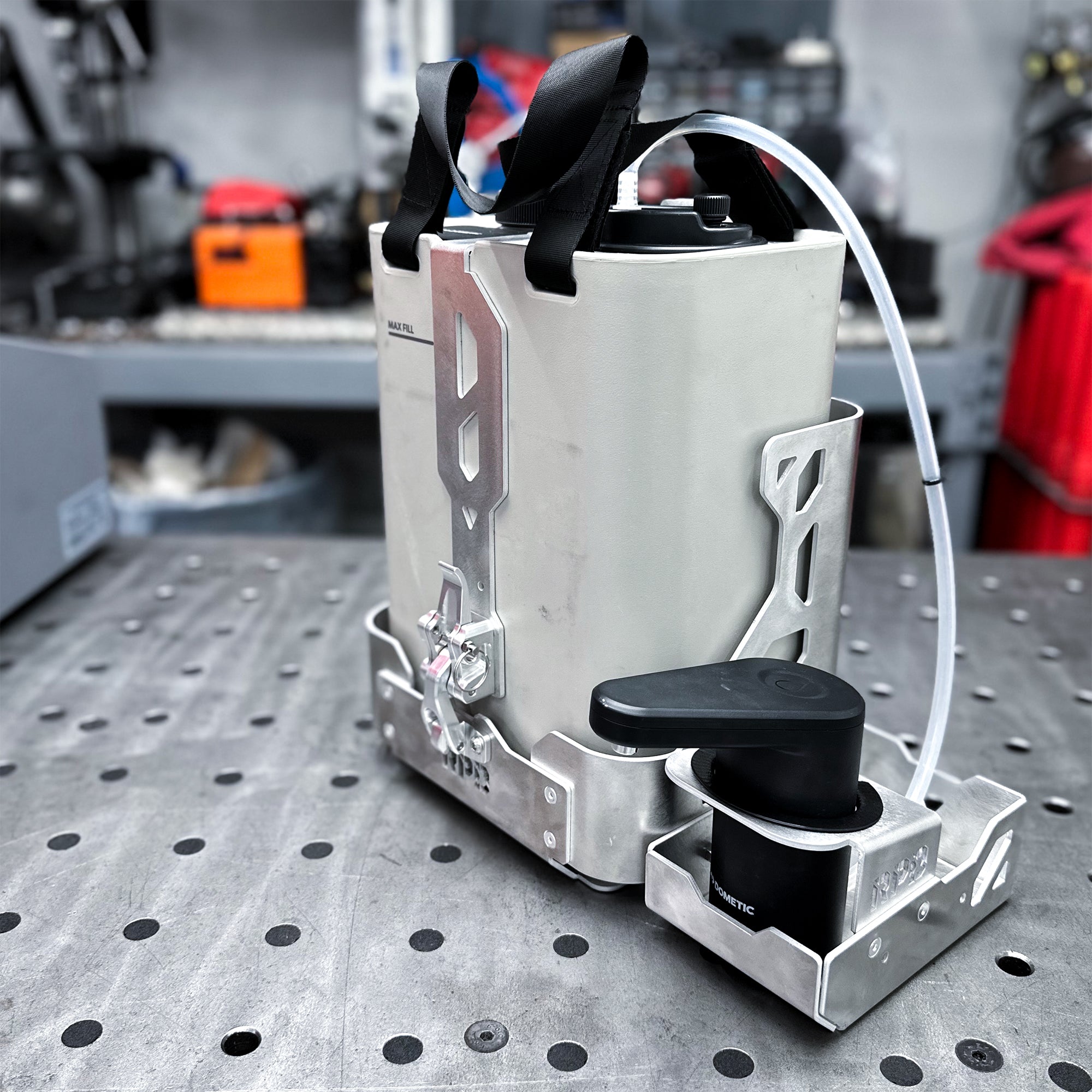 Dometic Go Water Jug Mount