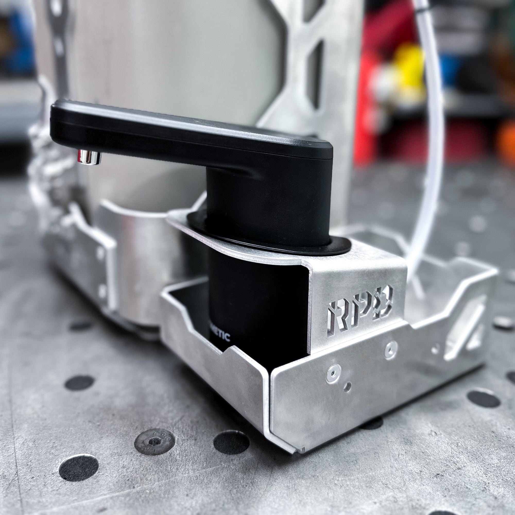 Dometic Go Water Jug Mount
